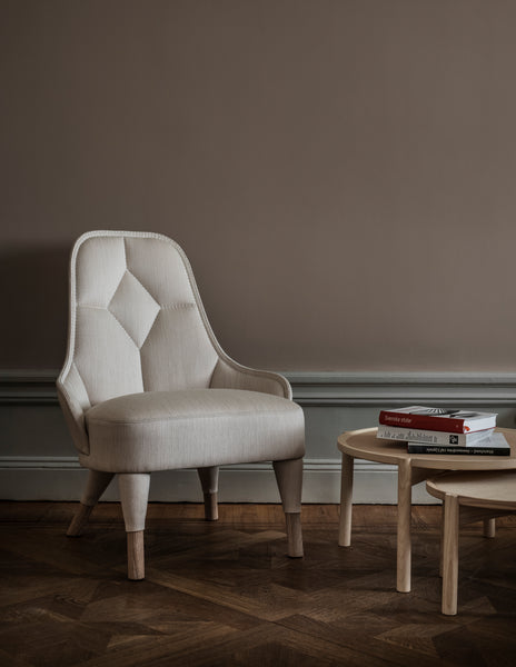 EMMA EASY CHAIR