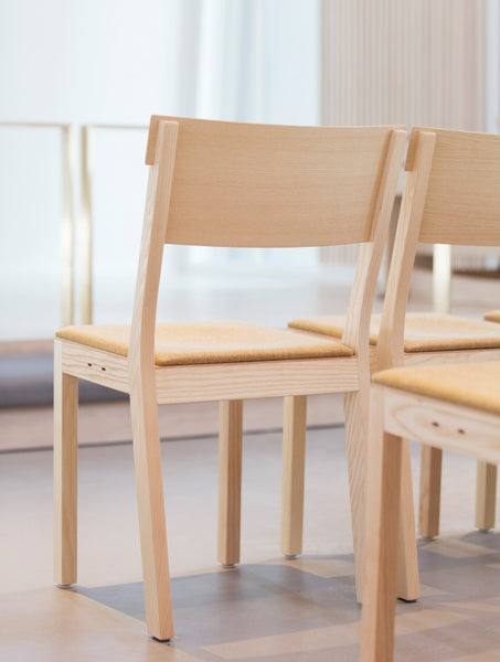 Akustik chair